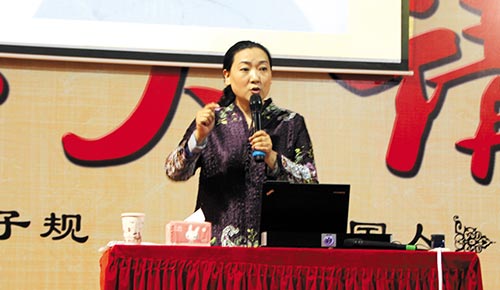 强化教育培训机制，助员工成强人