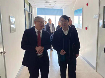 浦东新区管幼军副区长一行10余人光临esball现场调研CRO市场及公司业态