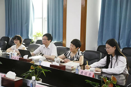 esball临床前钻研副总裁兼机构掌管人彭双清教授，药效部执行主任董文心，药代安评项目掌管人龙娜等