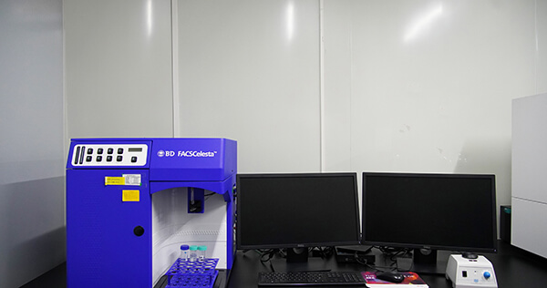 BD-FACSCelesta-流式细胞仪-12通路
