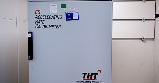 绝热加快量热仪